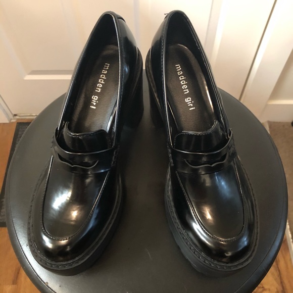 Madden Girl Kassidy Platform Penny Loafers - Picture 4 of 9